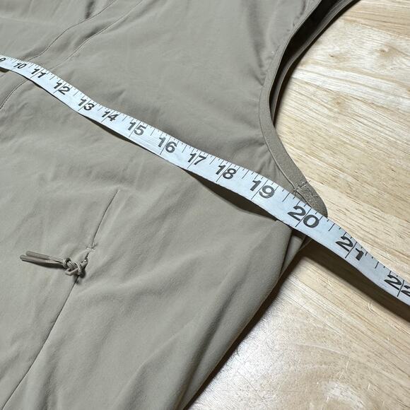 Lululemon Windproof Full Zip Golf Vest Khaki Men's Size Small New With Tags - Picture 7 of 8